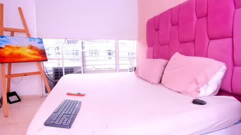 Snapshot of sweet_stacie chatting on 02/26/25, 02:25 sweet_stacie online show from 02/26/25, 02:25