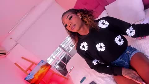 Snapshot of sweet_stacie chatting on 03/04/25, 01:38 sweet_stacie online show from 03/04/25, 01:38