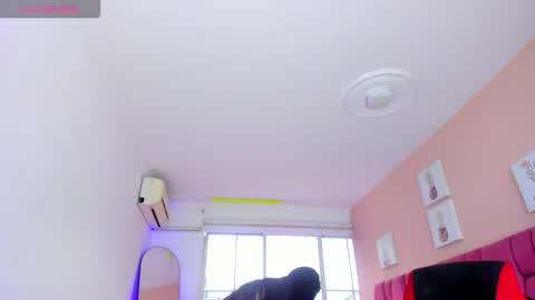 Snapshot of sweet_stacie chatting on 02/13/26, 02:13 sweet_stacie online show from 02/13/26, 02:13