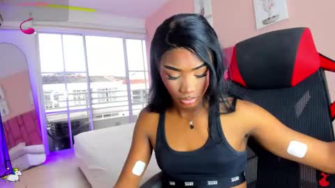 Snapshot of sweet_stacie chatting on 02/27/26, 01:33 sweet_stacie online show from 02/27/26, 01:33