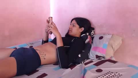 Snapshot of sweet_tianiss4 chatting on 02/20/26, 05:02 sweet_tianiss4 online show from 02/20/26, 05:02