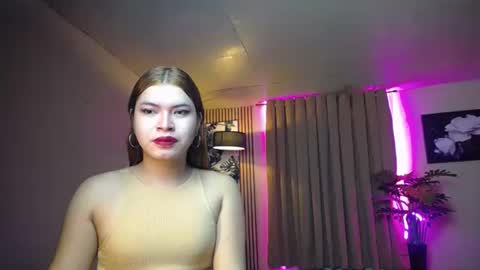 sweet_trexie online show from 10/23/25, 11:46