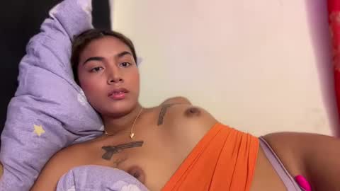 Snapshot of sweet_trishaxx chatting on 02/18/26, 10:33 Trisha online show from 02/18/26, 10:33