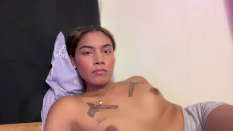 Snapshot of sweet_trishaxx chatting on 02/20/26, 12:05 Trisha online show from 02/20/26, 12:05