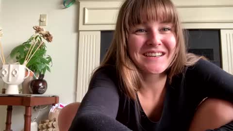 Heidi Brenner - Please check bio for schedule  FAQ online show from 12/21/24, 08:43