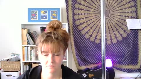 Heidi Brenner - Please check bio for schedule  FAQ online show from 02/11/25, 03:08