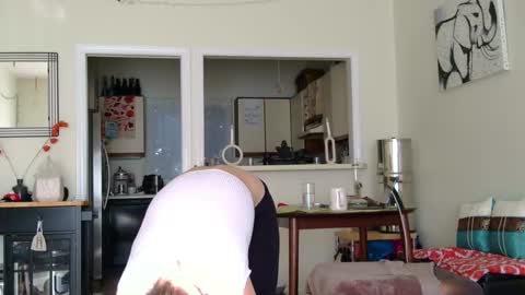 Heidi Brenner - Please check bio for schedule  FAQ online show from 10/03/25, 01:08