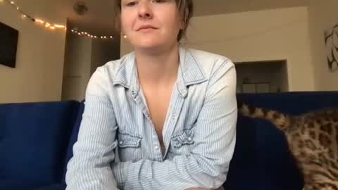 Heidi Brenner - Please check bio for schedule  FAQ online show from 06/28/26, 02:34