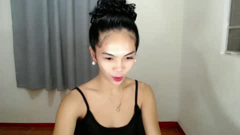 Snapshot of sweet_tyla chatting on 02/02/25, 08:51 sweet_tyla online show from 02/02/25, 08:51
