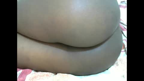 sweet_veebouset online show from 03/26/26, 05:46