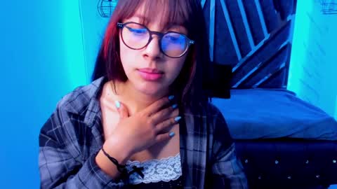 sweet_venus4 online show from 01/21/25, 06:45