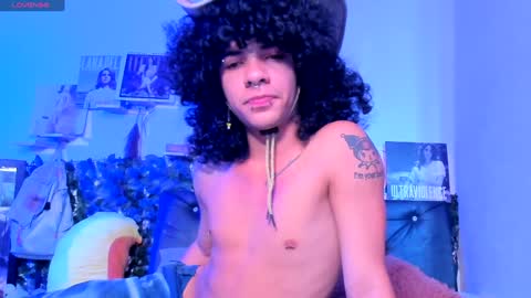 Steven independent model online show from 12/12/24, 01:06