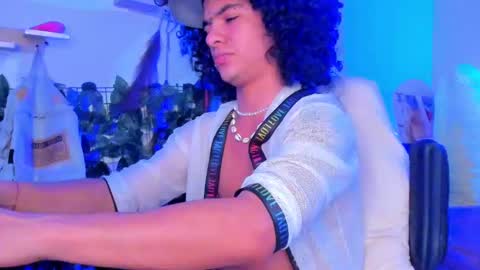 Steven independent model online show from 01/18/25, 06:43