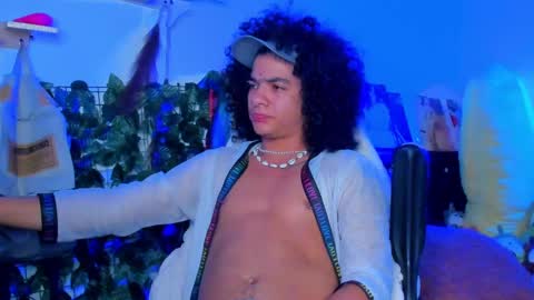 Steven independent model online show from 01/18/25, 11:22