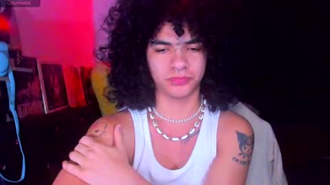 Steven independent model online show from 03/01/25, 02:59