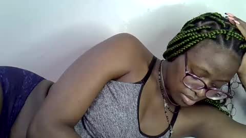 Snapshot of sweet_zarah chatting on 05/07/26, 03:39 sweet_zarah online show from 05/07/26, 03:39