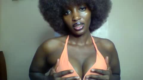 Snapshot of sweet_zuri3 chatting on 05/01/26, 07:46 zuri online show from 05/01/26, 07:46
