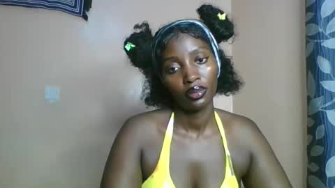 Snapshot of sweet_zuri3 chatting on 05/11/26, 10:21 zuri online show from 05/11/26, 10:21