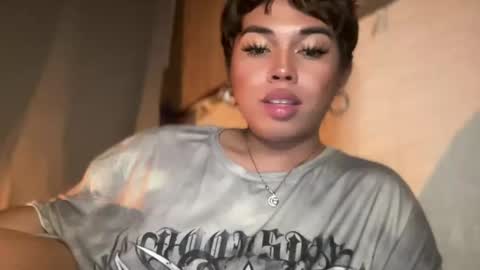 alexa your one and only queen online show from 01/02/25, 05:39