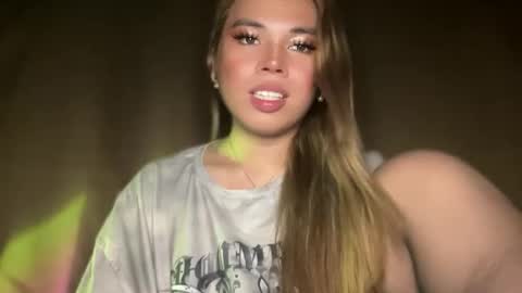 Snapshot of sweetalexa19 chatting on 01/06/26, 05:16 alexa your one and only queen online show from 01/06/26, 05:16