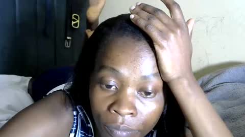 LIANAH online show from 11/08/25, 09:13