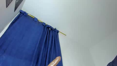 Snapshot of sweetand_hot chatting on 12/21/24, 02:30 sweetand_hot online show from 12/21/24, 02:30