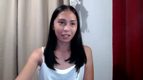 Snapshot of sweetasiancolleen chatting on 07/06/26, 04:42 colleen online show from 07/06/26, 04:42
