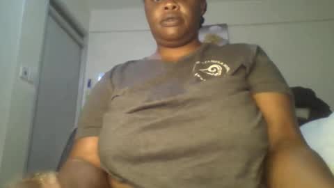 sweetbaby46 online show from 09/20/25, 03:40