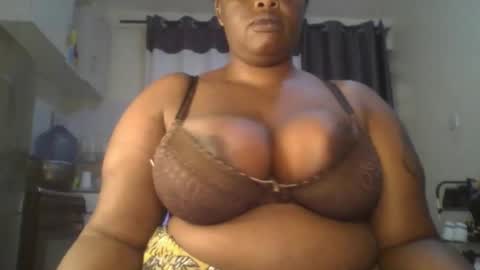 sweetbaby46 online show from 09/30/25, 03:33