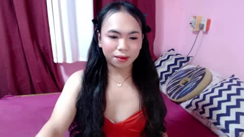 Snapshot of sweetbabyanna chatting on 10/28/25, 11:47 SweetAnna online show from 10/28/25, 11:47