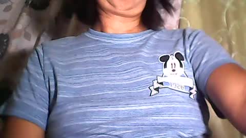 Snapshot of sweetbella24 chatting on 06/24/26, 12:26 im anne online show from 06/24/26, 12:26