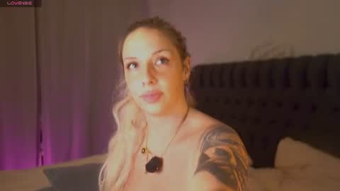 Bella online show from 06/22/26, 03:25