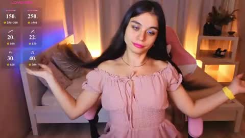 Kim online show from 06/18/26, 01:39