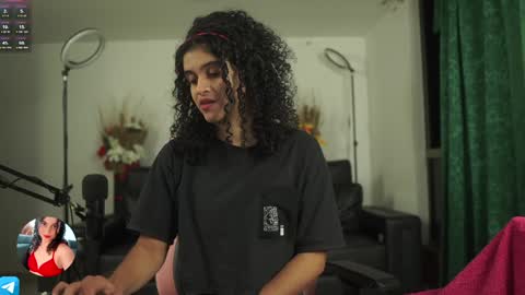 Salom independent model online show from 01/20/25, 02:01