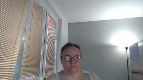 Sweetboobs85h online show from 11/07/25, 08:14