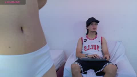 Snapshot of sweetbutspicy_ chatting on 06/28/26, 12:11 sweetbutspicy online show from 06/28/26, 12:11