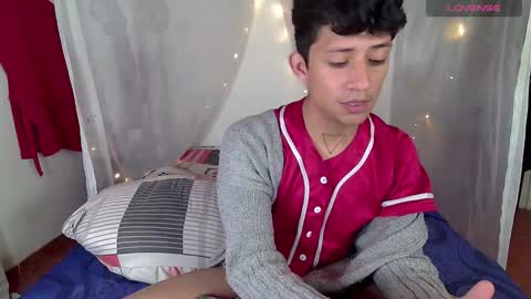 Snapshot of sweetc4meron chatting on 01/22/25, 07:14 Cameron Alejandro online show from 01/22/25, 07:14