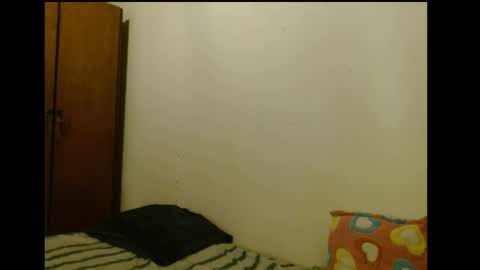 Snapshot of sweetcalm_ chatting on 03/23/26, 04:05 sweetcalm_ online show from 03/23/26, 04:05