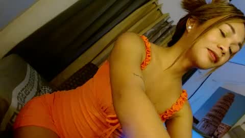 Snapshot of sweetcandicexx chatting on 01/17/25, 04:47 gwapa online show from 01/17/25, 04:47