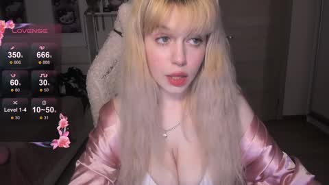 Lisa online show from 02/03/25, 02:55