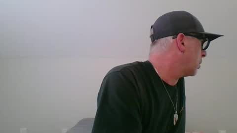 sweetcream5107 online show from 04/06/26, 06:42