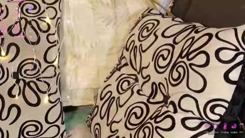 sweetdam12 online show from 12/03/25, 10:19