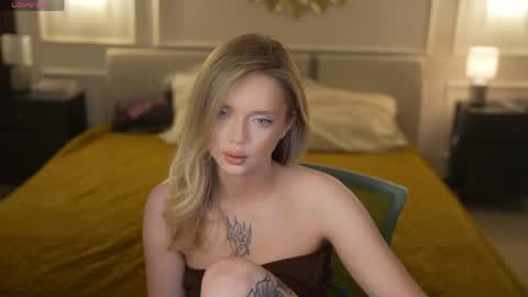 Snapshot of sweetdesiree_ chatting on 05/10/26, 10:53 Amelia online show from 05/10/26, 10:53