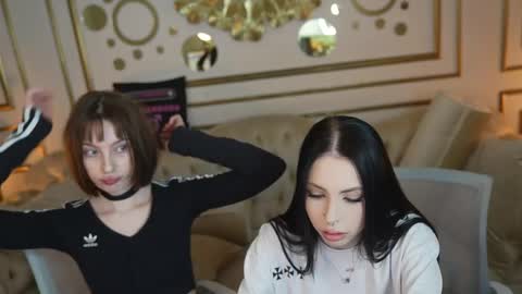 Snapshot of sweetdesiree_ chatting on 05/21/26, 10:55 Amelia online show from 05/21/26, 10:55