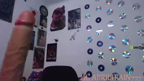 Abril online show from 09/09/25, 05:01