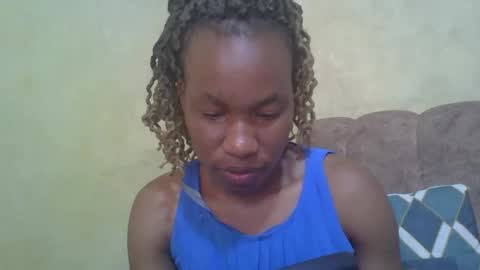 sweetdiva2012 online show from 01/04/25, 06:19