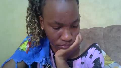 sweetdiva2012 online show from 01/16/25, 05:21