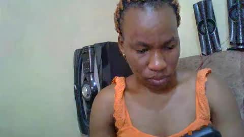 sweetdiva2012 online show from 10/06/25, 06:11