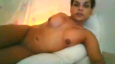 Snapshot of sweetdoll6 chatting on 06/18/26, 03:29 Sweet Doll online show from 06/18/26, 03:29