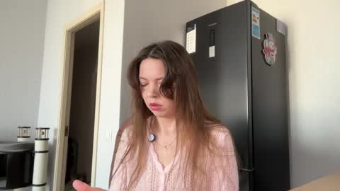Snapshot of sweetdreamvic chatting on 05/04/26, 02:57 Vicktorious online show from 05/04/26, 02:57